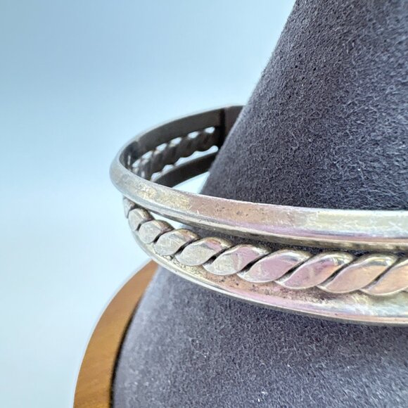 VTG Solid Sterling Silver 925 Twist Design Open Cuff Bracelet Size 7.5" Fit - Picture 3 of 11